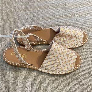Rouge Helium Espadrilles - Cream and Tan 6.5 New